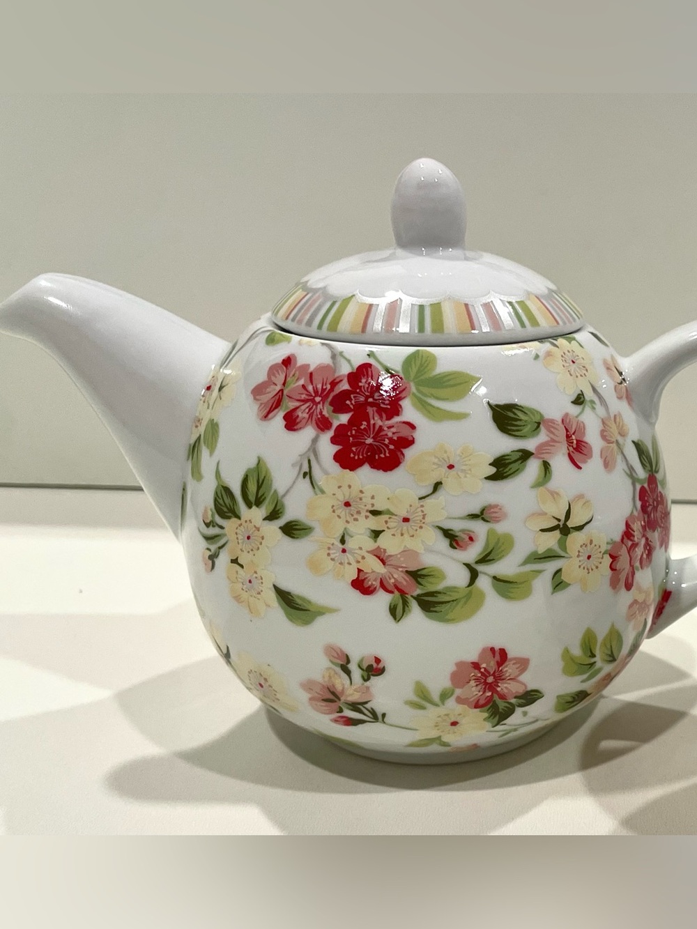 GANZ Teapot Ainsley-Style Floral w Coordinating Striped Lid | EUC - Picture 3 of 9